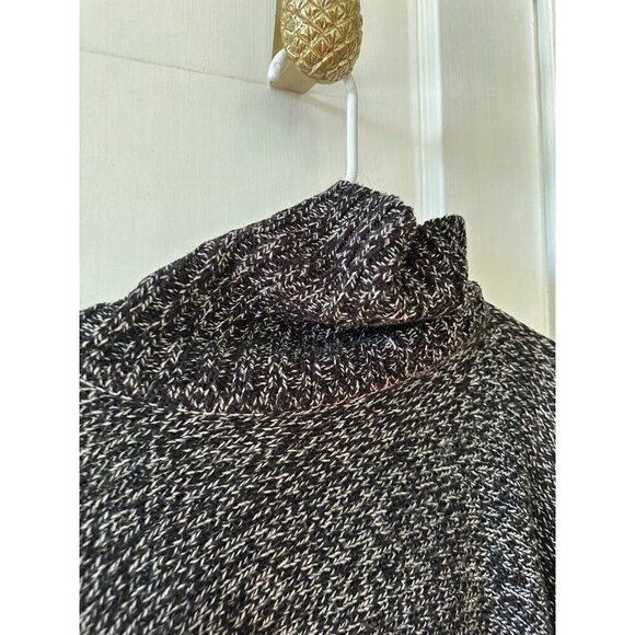 Lord & Taylor design lab women’s size medium sweater - Picture 6 of 10